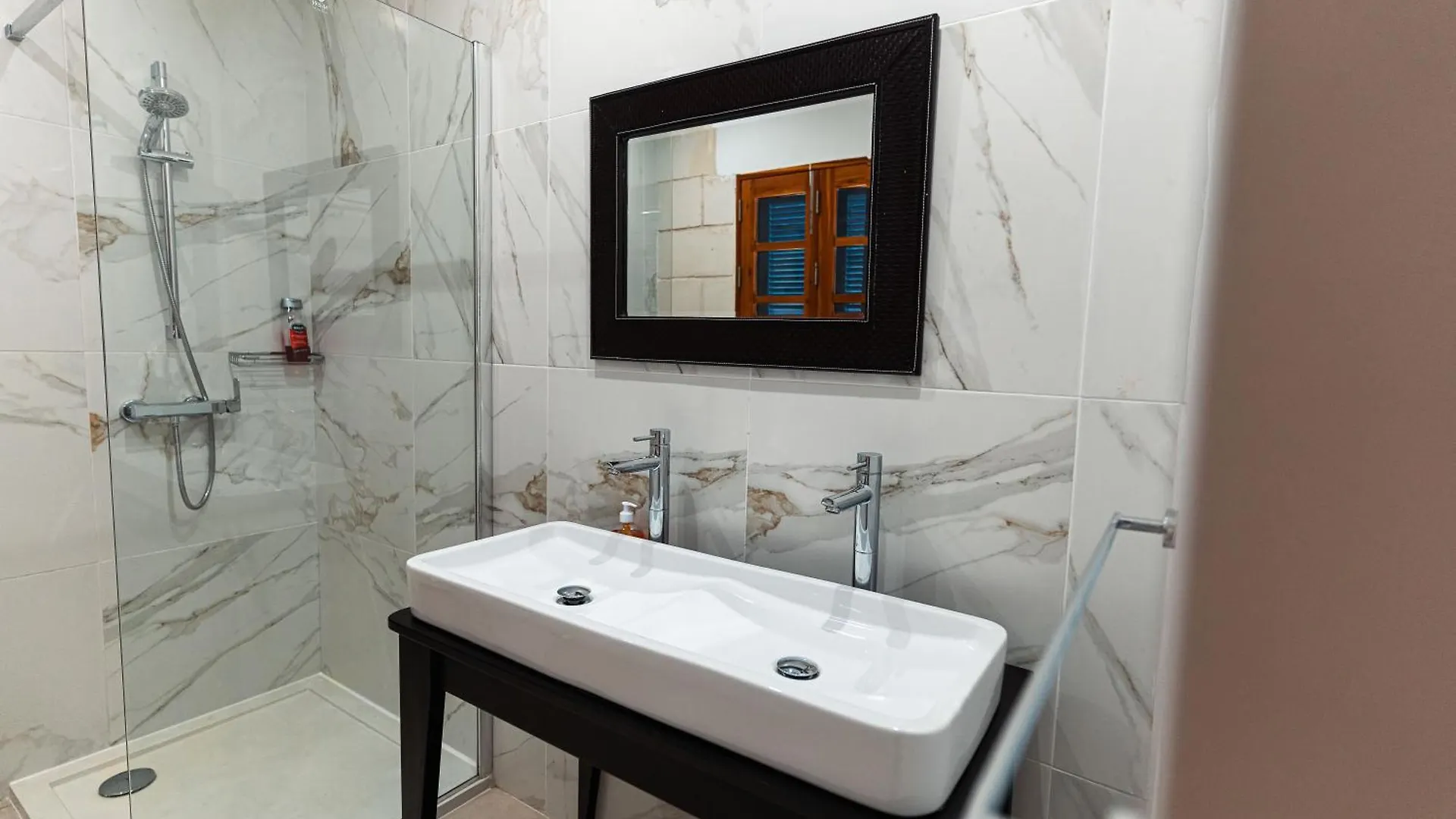בית הארחה Saint Julian's Penthouse Suite 9 At Palazzo Seraphim Boutique Living In St Julians מלטה